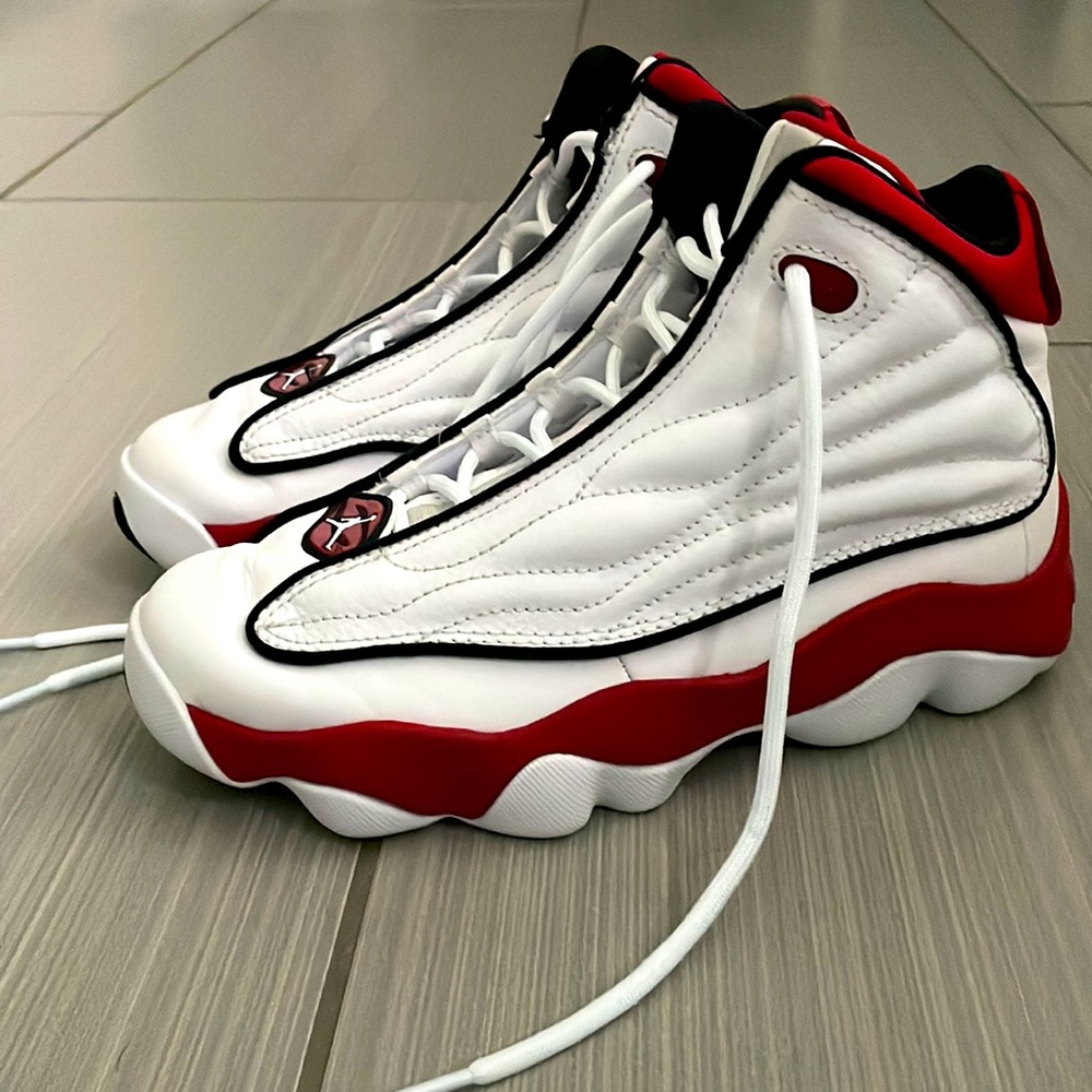 Jordan Boys Pro Strong Basketball Shoes Size 4Y-Like New- Worn 2x’s~total<4hrs.